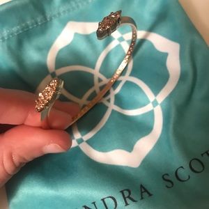 Kendra Scott bracelet